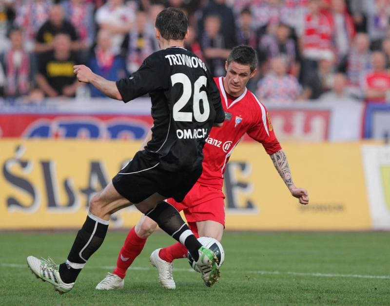 Football. PKO BP Ekstraklasa. Gornik Zabrze - Cracovia Krakow. 03.04.2011