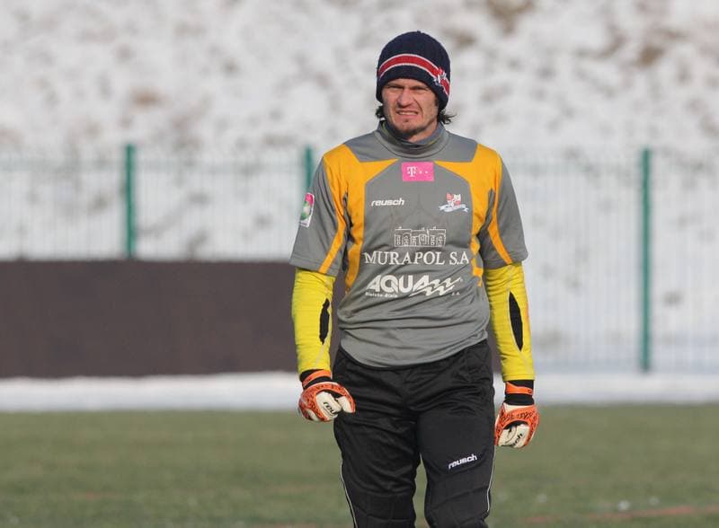 Football. Sparing. Podbeskidzie Bielsko-Biala - MFK Karvina. 11.02.2012