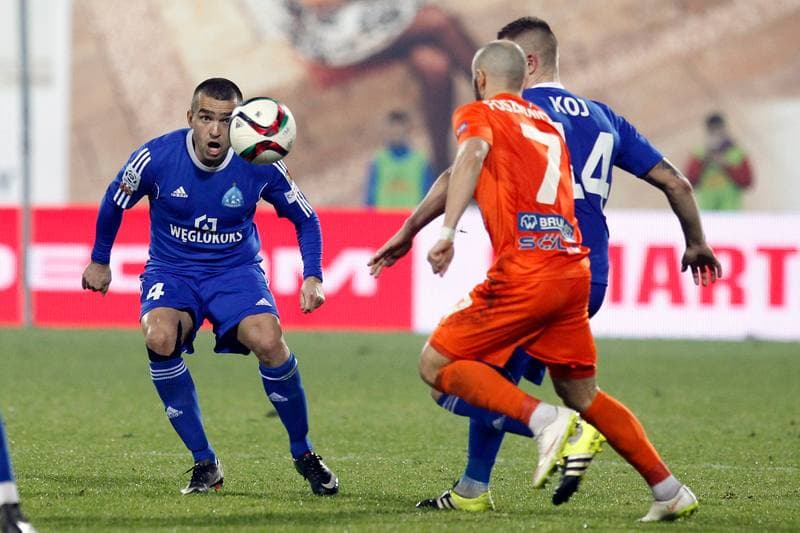 Football. PKO BP Ekstraklasa. Termalica Bruk-Bet Nieciecza - Ruch Chorzow. 19.12.2015