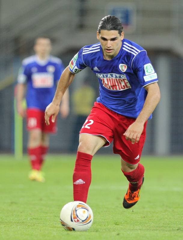 Football. I liga. Piast Gliwice - Dolcan Zabki. 09.05.2012