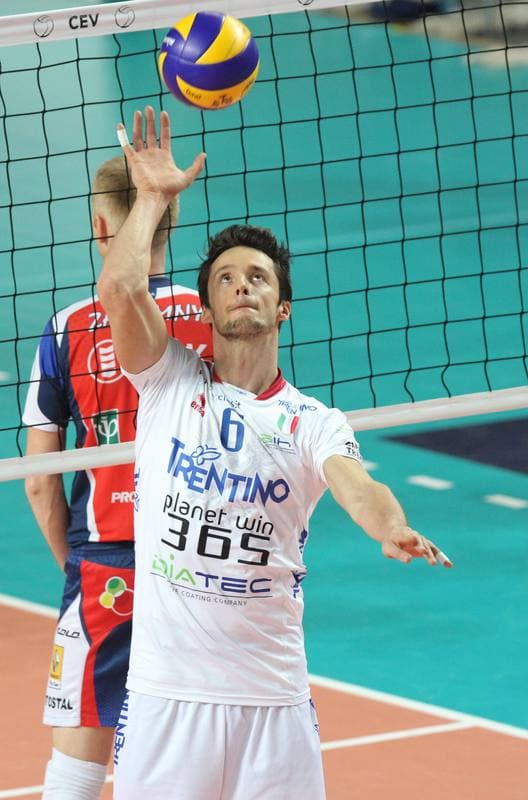 Volleyball. CEV Champions League. ZAKSA Kedzierzyn-Kozle - Trentino Volley. 22.12.2011