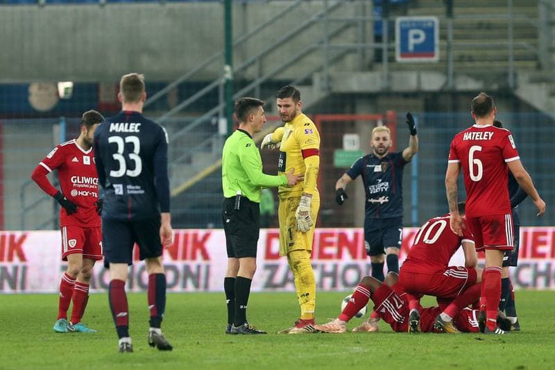 Football. Lotto Ekstraklasa. Piast Gliwice - Pogon Szczecin. 03.12.2018