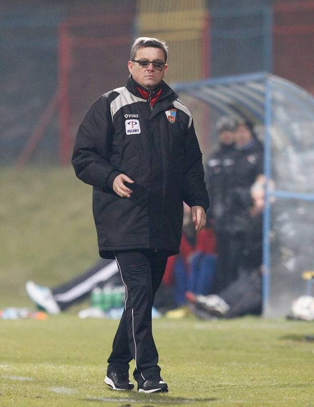Football. II Liga. Polonia Bytom - Wisla Pulawy. 28.11.2015