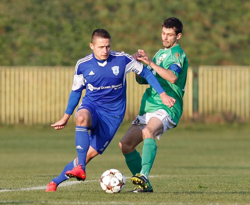 Football. II Liga Opolsko Slaska. Rozwoj Katowice - Nadwislana Gora. 15.11.2014
