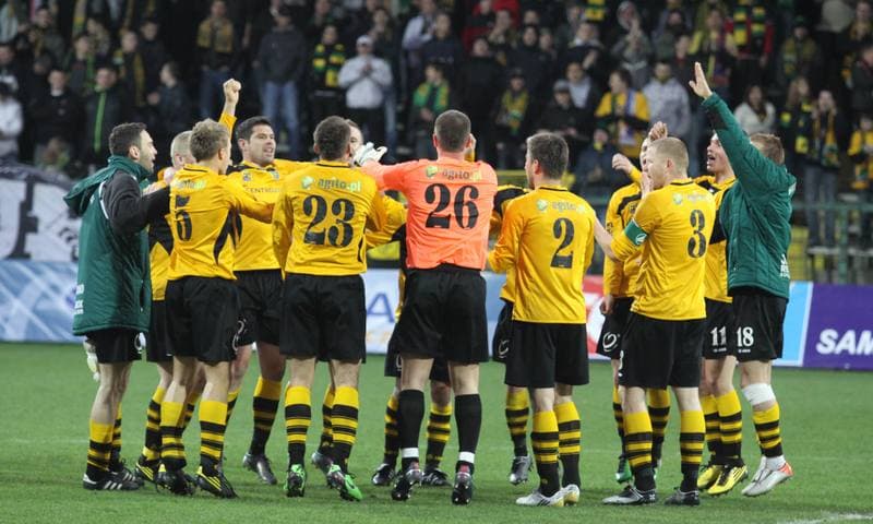 Football. I Liga. GKS Katowice - MKS Kluczbork. 10.04.2011