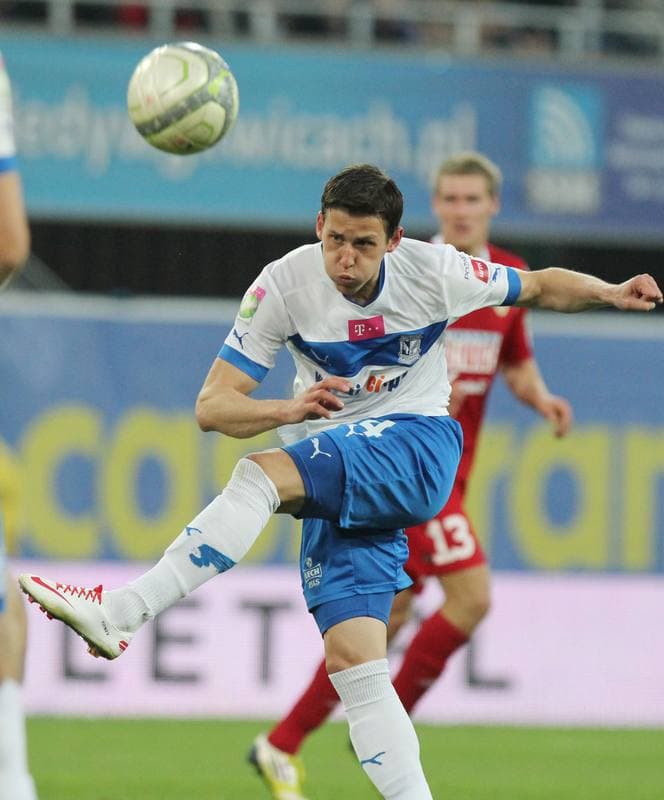 Football. T-Mobile Ekstraklasa. Piast Gliwice - Lech Poznan. 15.04.2013