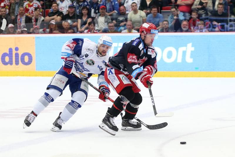 Ice Hockey. Tipsport Extraliga. Ocelari Trinec - Kometa Brno. 14.04.2018