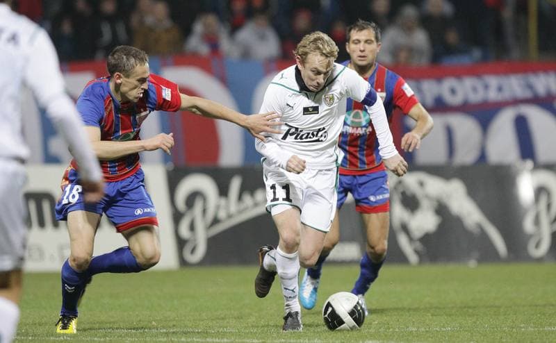 Football. Bytom Ekstraklasa. Polonia Bytom - Slask Wroclaw. 22.10.2010