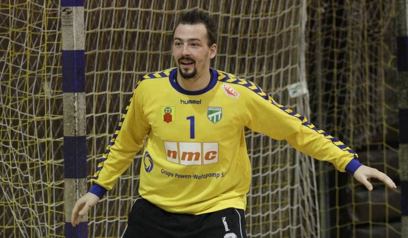 Handball. Charytatywny Mecz. NMC Powen Zabrze - Gornik Zabrze. 16.01.2011