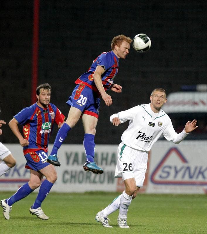 Football. Bytom Ekstraklasa. Polonia Bytom - Slask Wroclaw. 22.10.2010