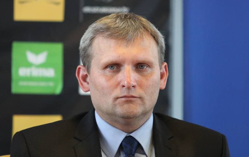 Football. Gornik Zabrze. Press Conference. 19.05.2011