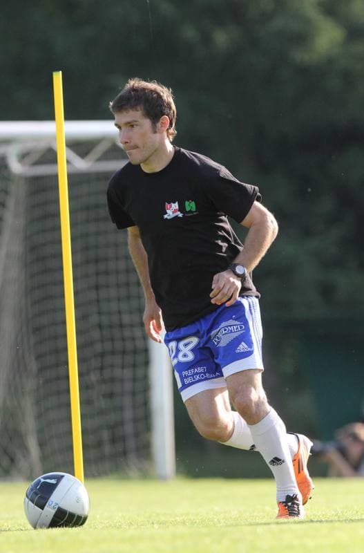 Football. Podbeskidzie Bielsko-Biala. Training. 27.06.2011