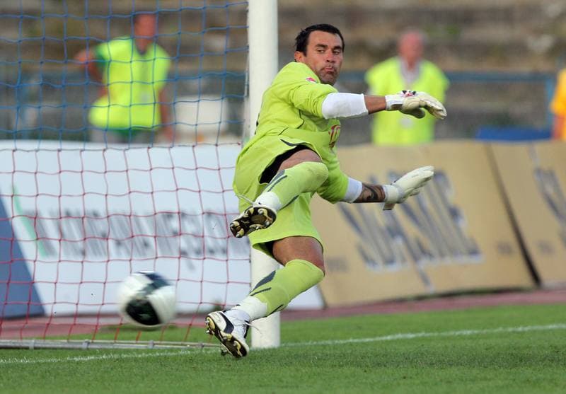 Football. PKO BP Ekstraklasa. Gornik Zabrze - Lech Poznan. 24.10.2010