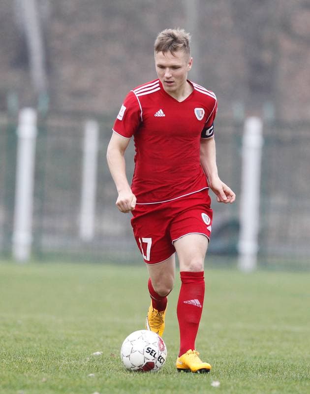 Football. III Liga Opolsko Slaska. Grunwald Ruda Slaska - Piast II Gliwice. 15.11.2014