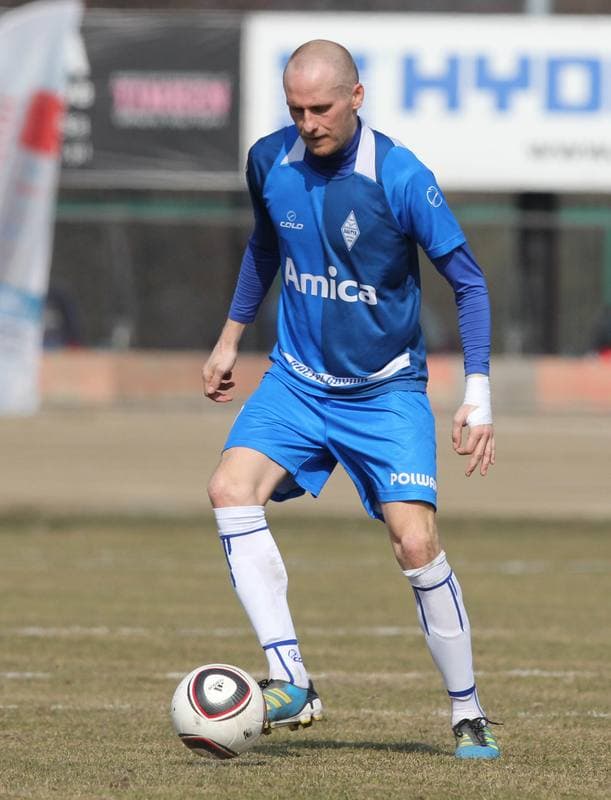 Football. II liga. ROW Rybnik - Baltyk Gdynia. 18.03.2012