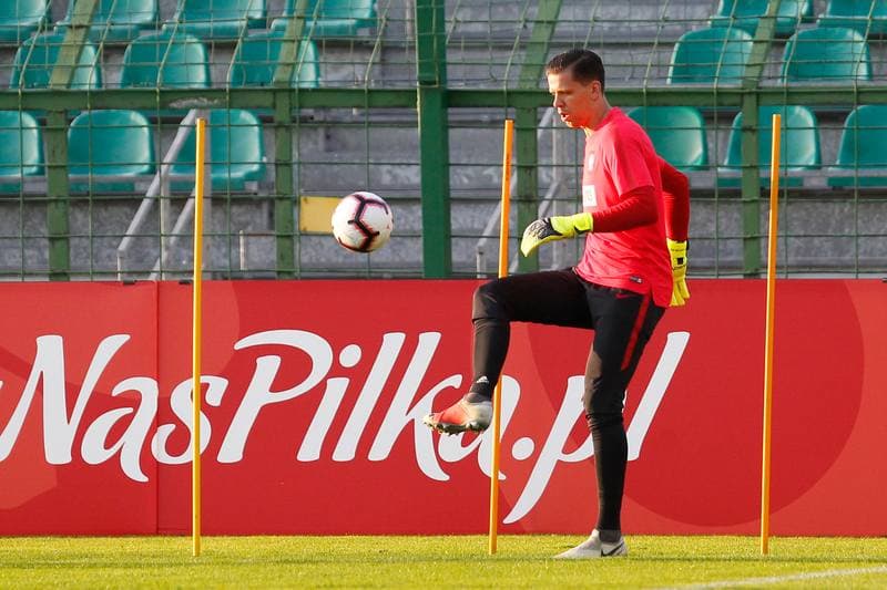 Football. Poland national team. Training. 08.10.2018
