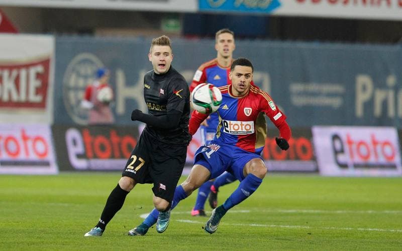 Football. PKO BP Ekstraklasa. Piast Gliwice - Cracovia Krakow. 05.12.2015