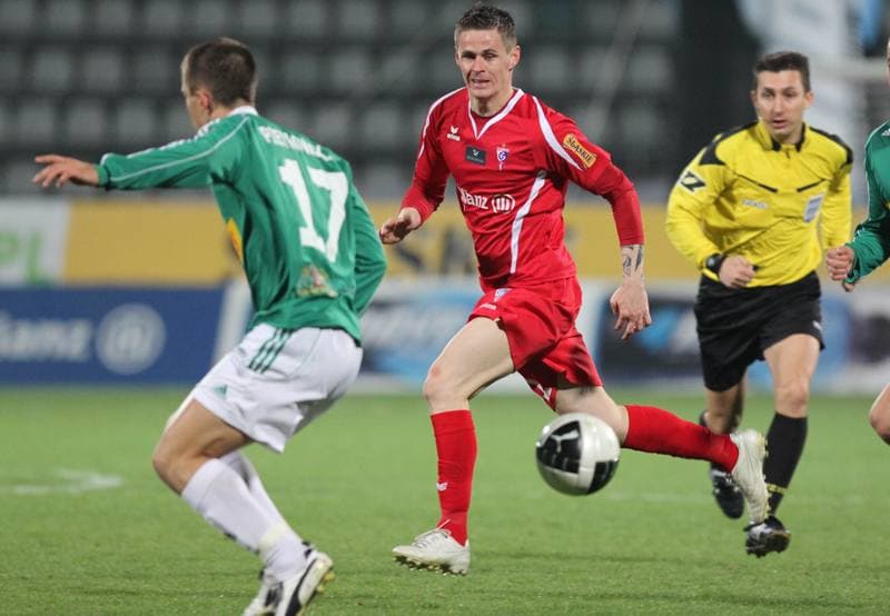 Football. T-Mobile Ekstraklasa. Gornik Zabrze - Lechia Gdansk. 10.03.2012