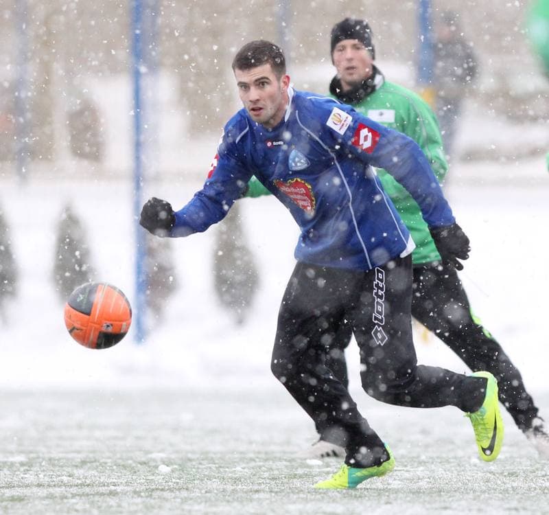 Football. Sparing. Rozwoj Katowice - Ruch Chorzow. 14.01.2012