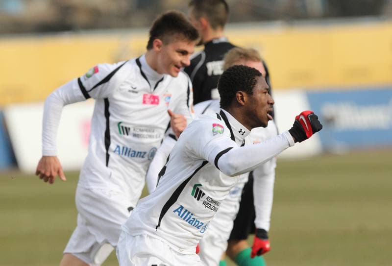Football. T-Mobile Ekstraklasa. Gornik Zabrze - Lechia Gdansk. 10.03.2012