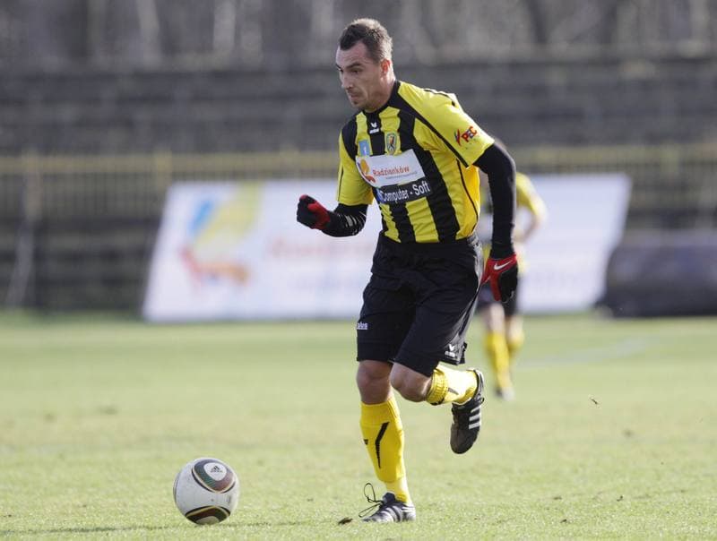 Football. I liga. Ruch Radzionkow - Gornik Leczna. 13.11.2010