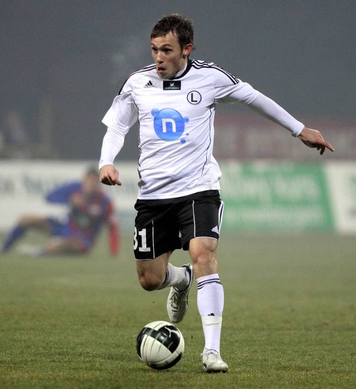 Football. Ekstraklasa. Polonia Bytom - Legia Warsaw. 26.11.2010