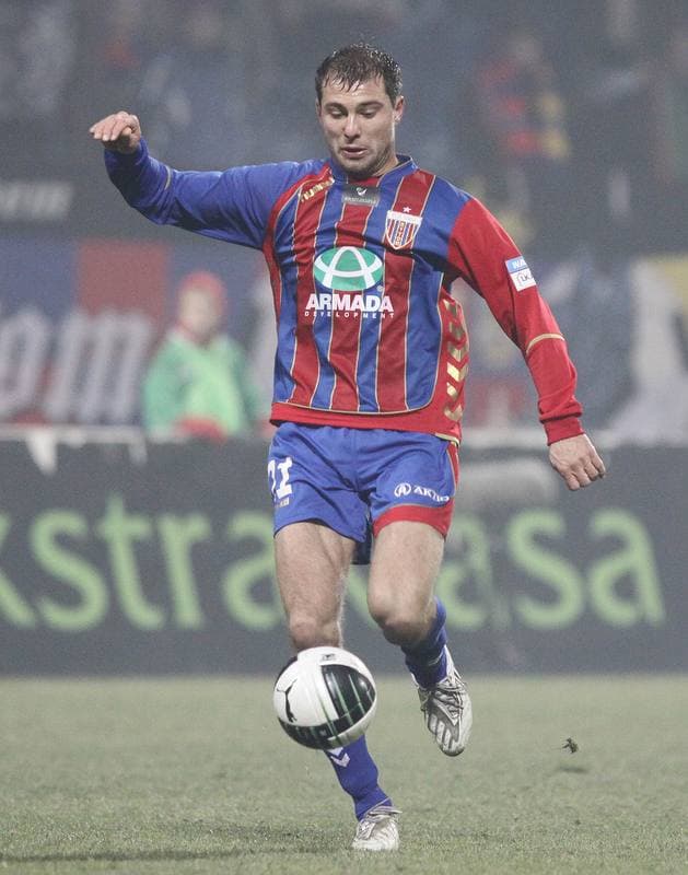 Football. Ekstraklasa. Polonia Bytom - Legia Warsaw. 26.11.2010