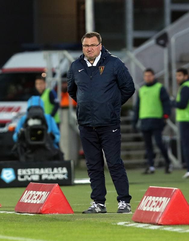 Football. PKO BP Ekstraklasa. Gornik Zabrze - Pogon Szczecin. 01.04.2016