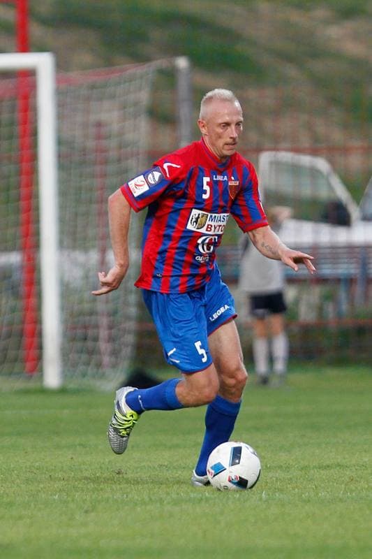 Football. II Liga. Polonia Bytom - GKS Belchatow. 19.08.2016
