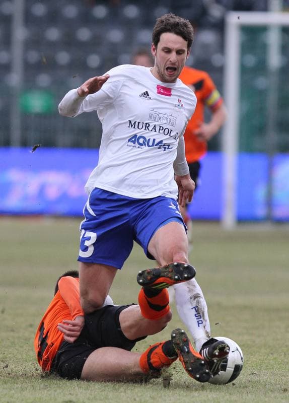 Football. T-Mobile Ekstraklasa. Podbeskidzie Bielsko-Biala - Zaglebie Lubin. 25.02.2012