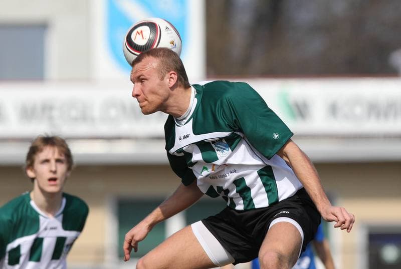 Football. II liga. ROW Rybnik - Baltyk Gdynia. 18.03.2012