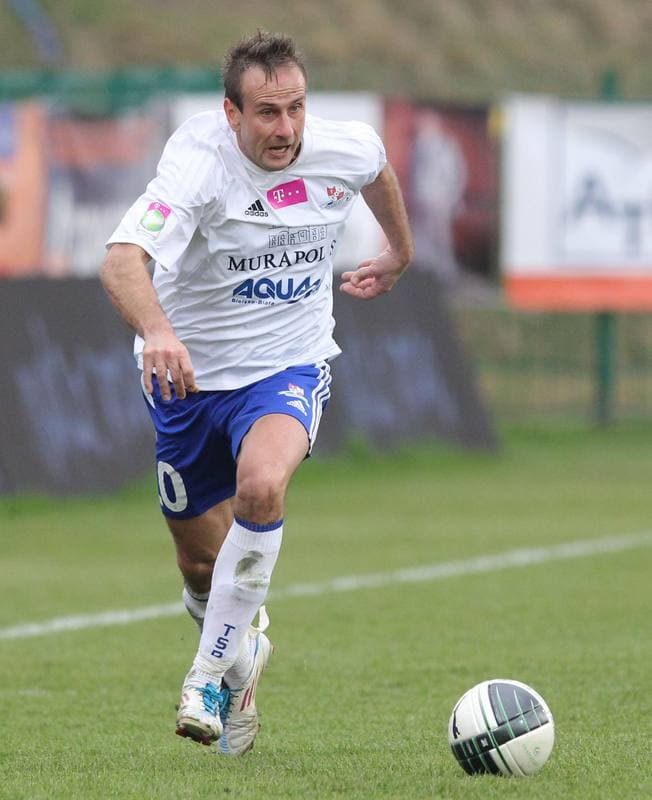 Football. T-Mobile Ekstraklasa. Podbeskidzie Bielsko-Biala - Slask Wroclaw. 14.04.2012