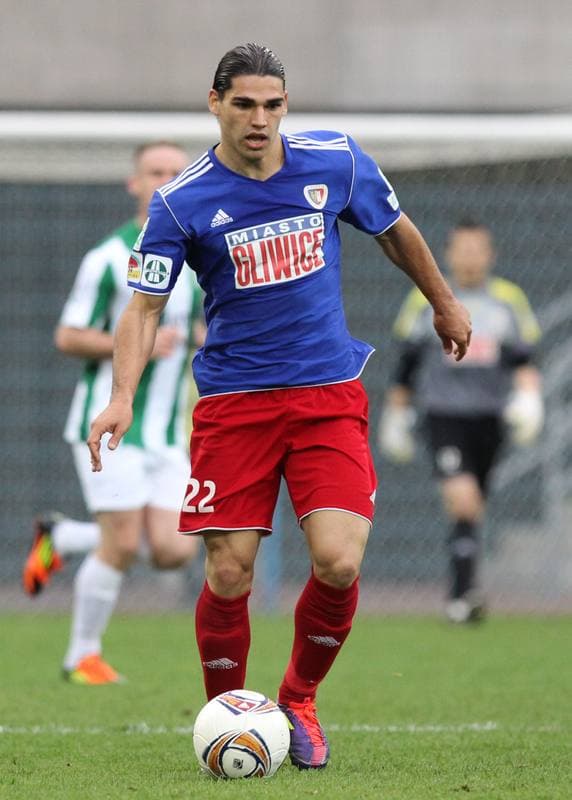 Football. I liga. Piast Gliwice - Olimpia Grudziadz. 22.04.2012