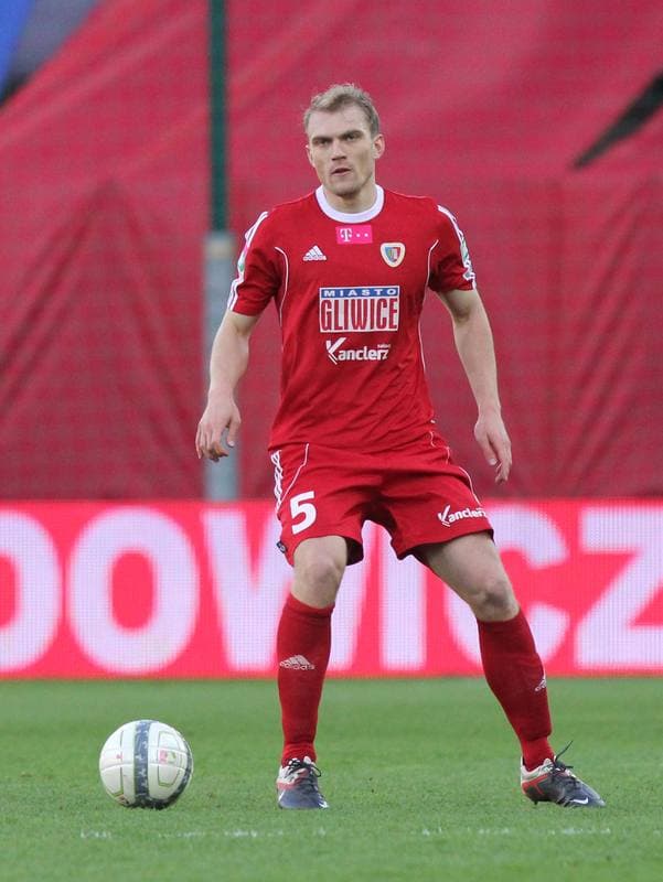 Football. T-Mobile Ekstraklasa. Piast Gliwice - Lech Poznan. 15.04.2013