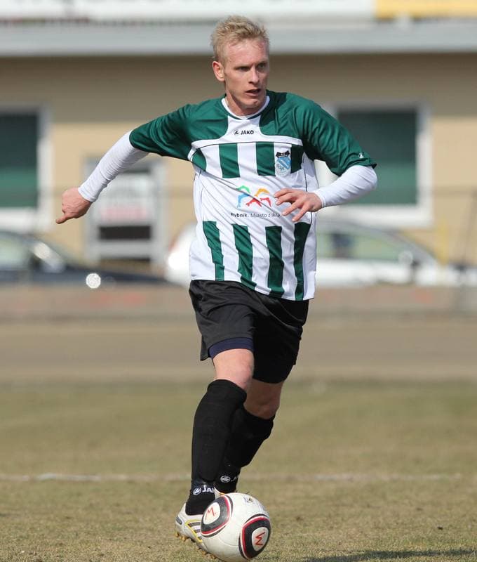 Football. II liga. ROW Rybnik - Baltyk Gdynia. 18.03.2012