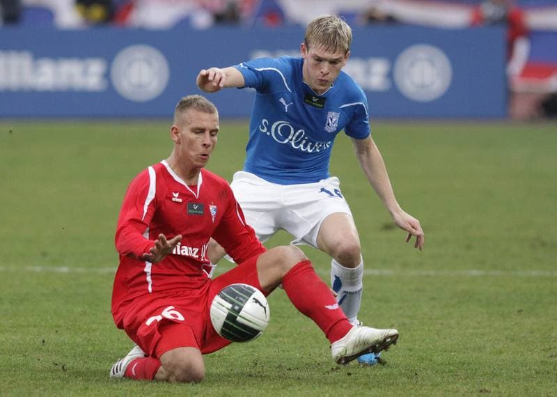 Football. PKO BP Ekstraklasa. Gornik Zabrze - Lech Poznan. 24.10.2010
