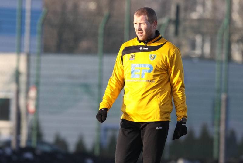 Football. Sparing. GKS Katowice - Hutnik Krakow. 09.02.2011