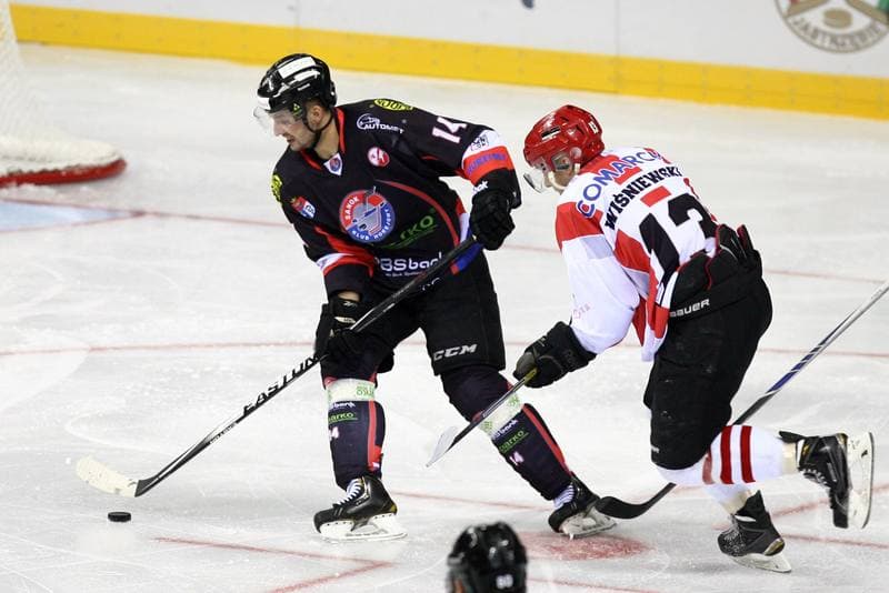 Ice Hockey. Polish Hockey Cup. Comarch Cracovia Krakow - Ciarko KH Sanok. 27.12.2014