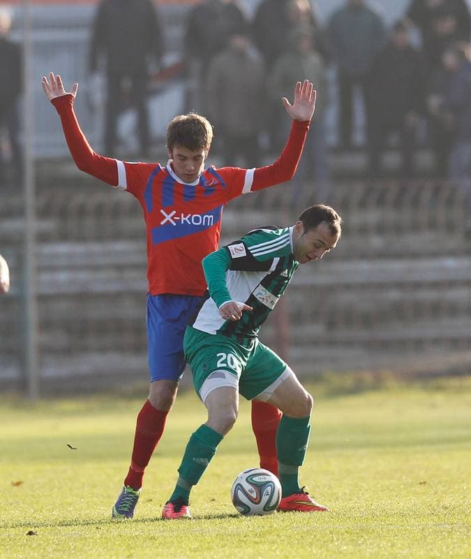 Football. II Liga. Rakow Czestochowa - Energetyk ROW Rybnik. 23.11.2014