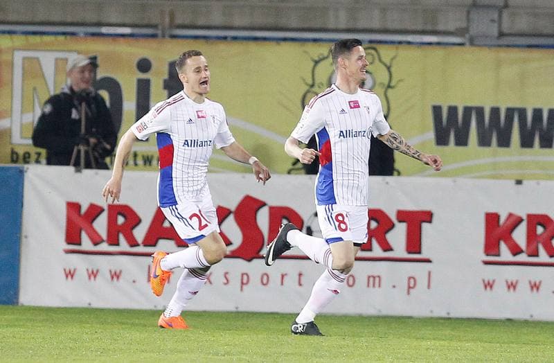 Football. T-Mobile Ekstraklasa. Gornik Zabrze - Zawisza Bydgoszcz. 29.04.2015