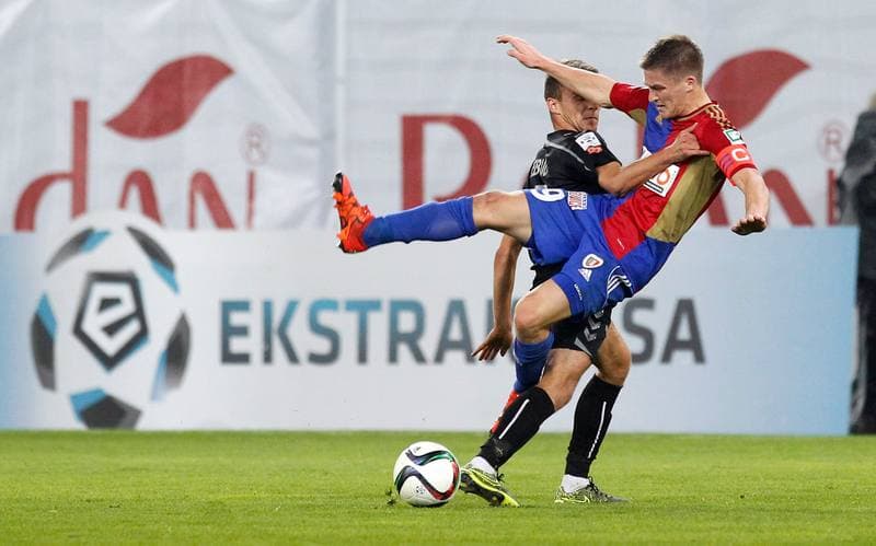 Football. T-Mobile Ekstraklasa. Piast Gliwice - Korona Kielce. 22.03.2015