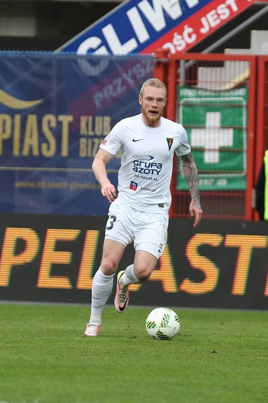 Football. Ekstraklasa. Piast Gliwice - Pogon Szczecin. 01.05.2016