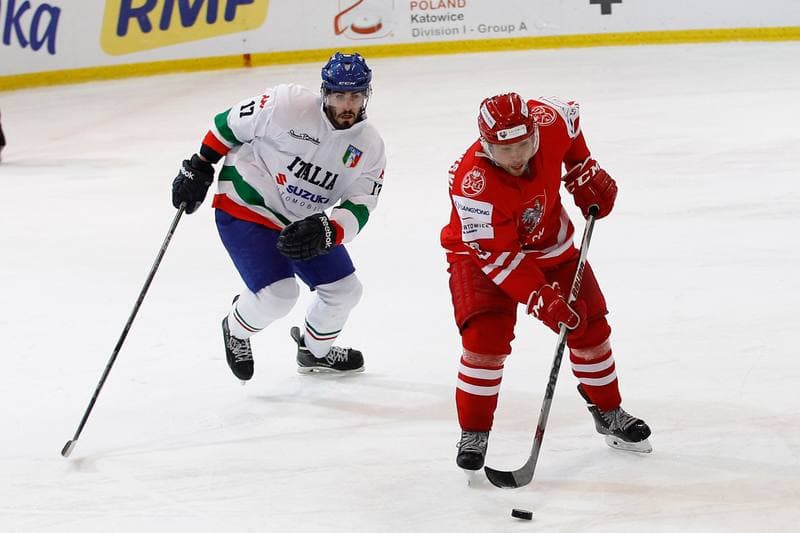 Ice Hockey. EIHC. Poland - Italy. 17.12.2015