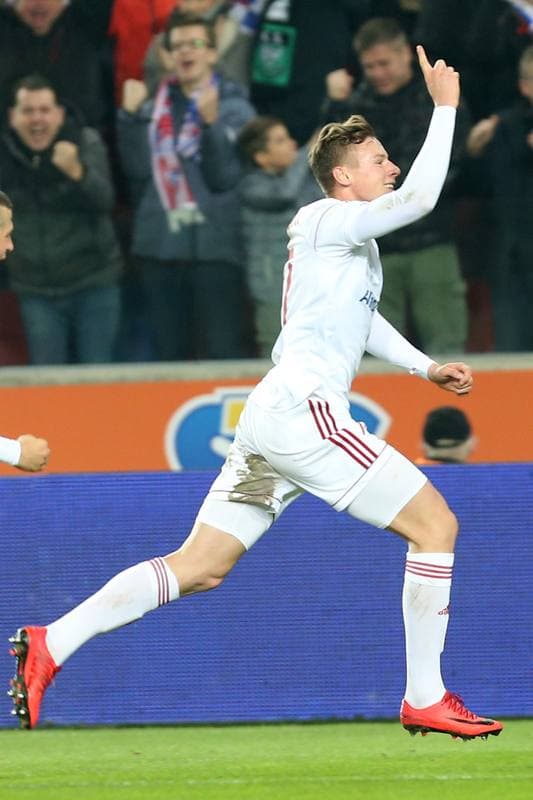 Football. Lotto Ekstraklasa. Gornik Zabrze - Lech Poznan. 04.11.2017