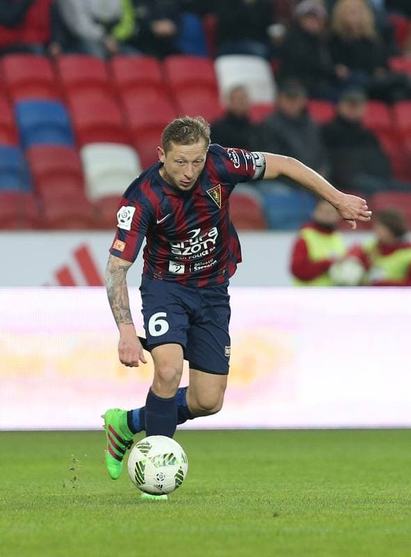 Football. PKO BP Ekstraklasa. Gornik Zabrze - Pogon Szczecin. 01.04.2016