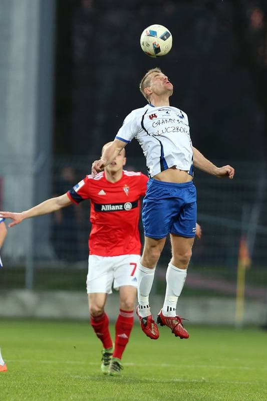 Football. Nice I Liga. MKS Kluczbork - Gornik Zabrze. 01.04.2017