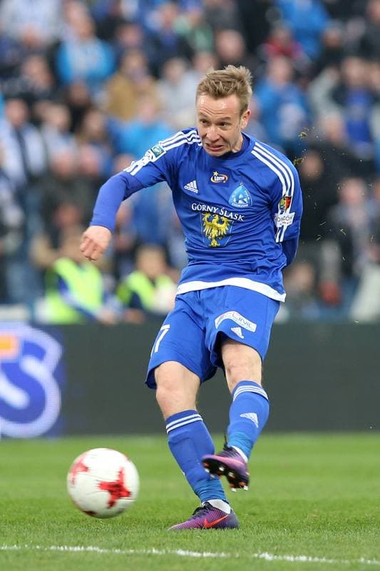 Football. Lotto Ekstraklasa. Ruch Chorzow - Piast Gliwice. 03.04.2017