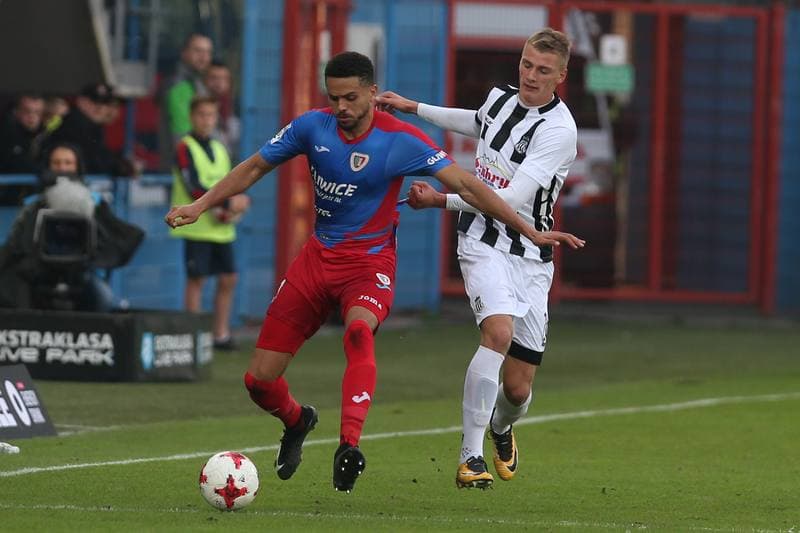 Football. Lotto Ekstraklasa. Piast Gliwice - Sandecja Nowy Sacz. 14.10.2017