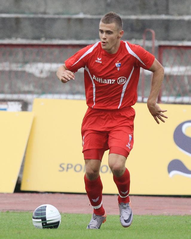 Football. Mloda Ekstraklasa. Gornik Zabrze - Zaglebie Lubin. 04.09.2010
