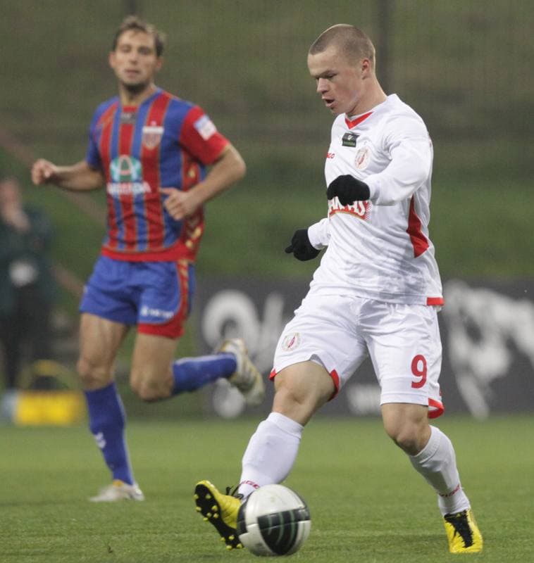 Football. Ekstraklasa. Polonia Bytom - Widzew Lodz. 01.10.2010